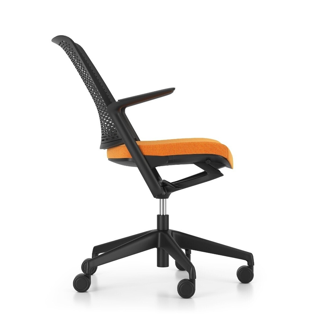 withme_me-wm_arf_bl-bl_ts36_esh60_cse27_side_backrest_tilt.jpg
