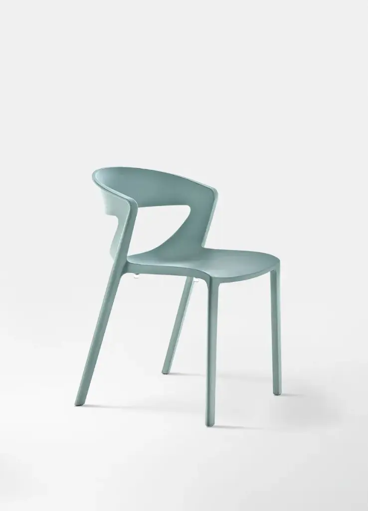 CHAISE KICCA ONE