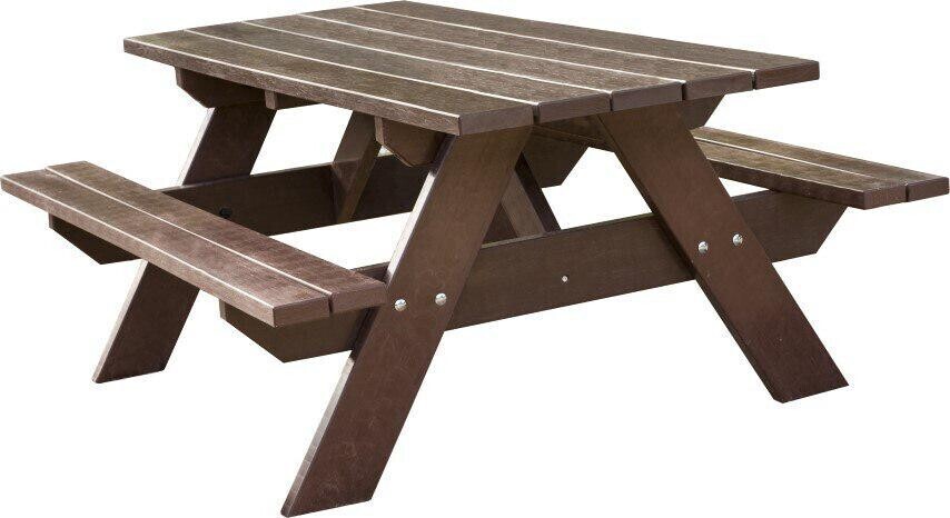 TABLE PIQUE-NIQUE