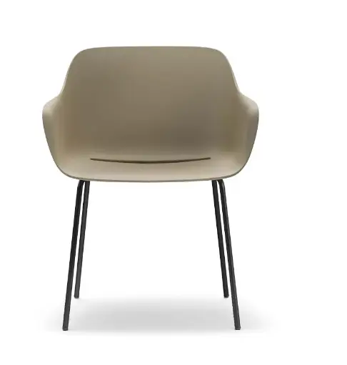 Fauteuil avec coque moulée en polypropylène et structure en tube d’acier BABILA XL pieds noirs